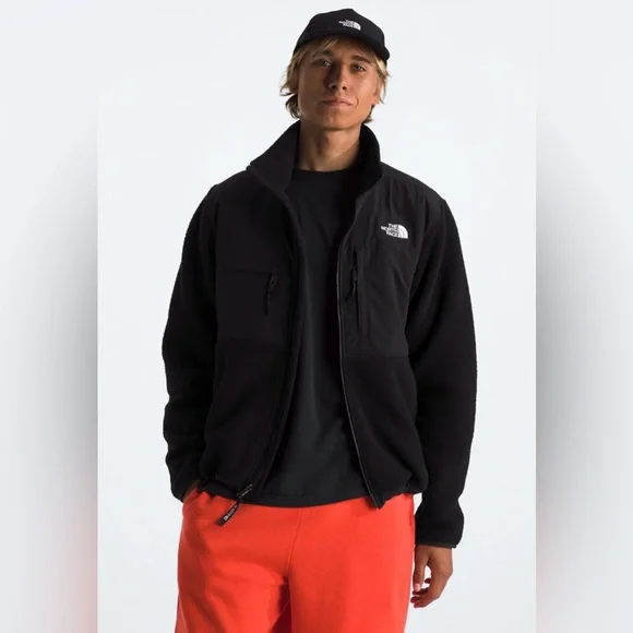 The North Face Black Fleece Jacket Retro Denali Jacket Windbreaker Ski S…